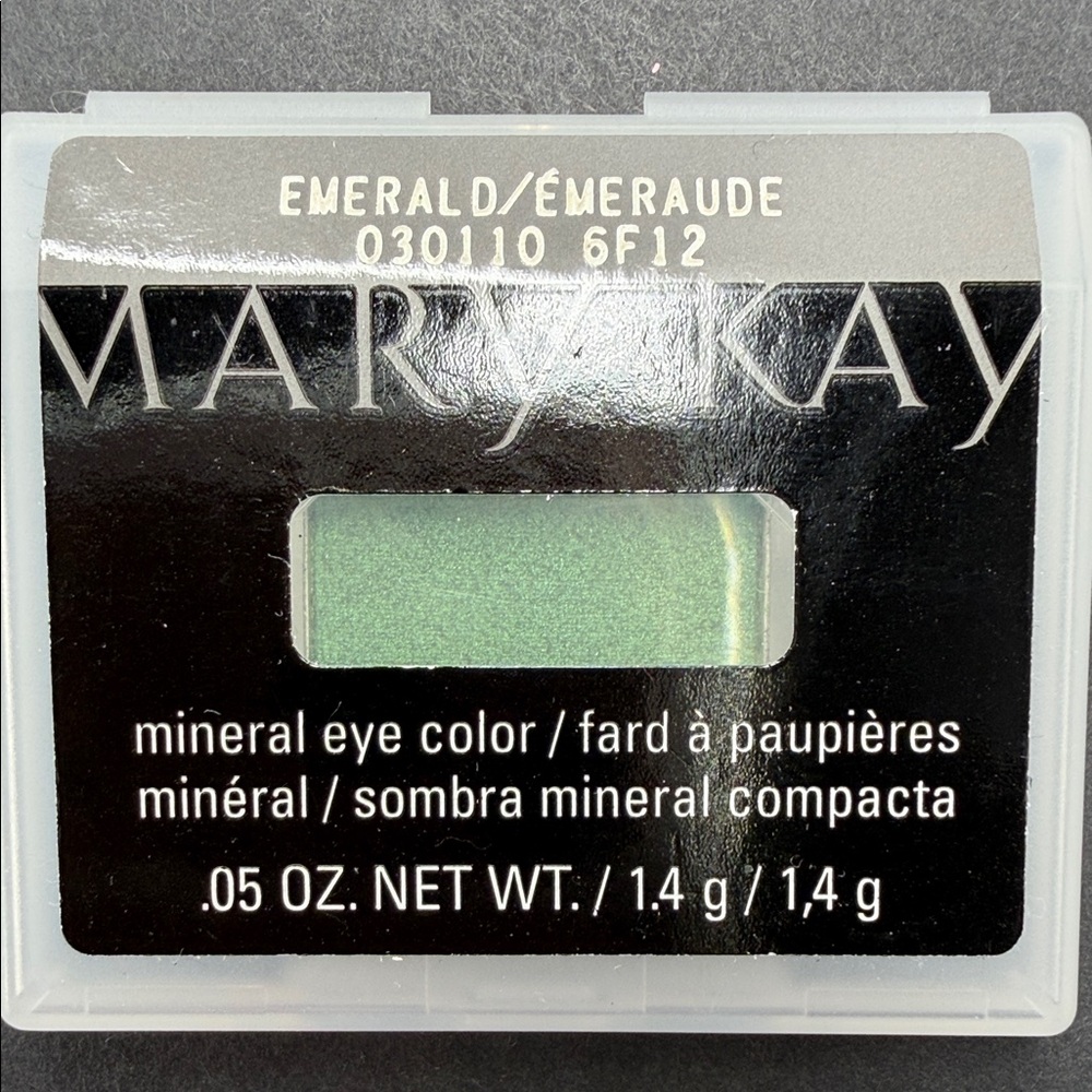 Mary Kay Mineral Eye Color — Emerald Green Shimmer